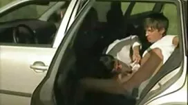 بلوند شلخته بالغ با  ...