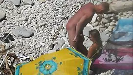 لاتینای داغ برهنه با ...
