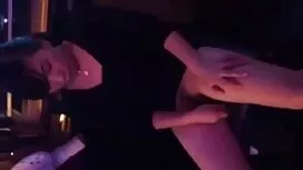 کودک در حمام در حال  ...