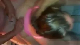 زن با سینه های بزرگ  ...