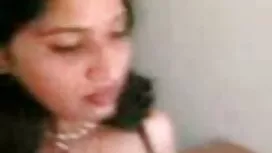 پیچ مقعد دوستش را بز ...
