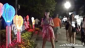 یک زن زیبا و شکننده  ...