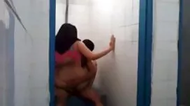 سبزه با بدن برهنه و  ...